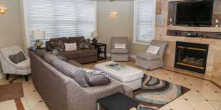 339 13th St S Street Gallery 26