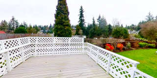 Beautiful Home with 4 Bedrooms and 2 Bathrooms Available in September! Gallery 30