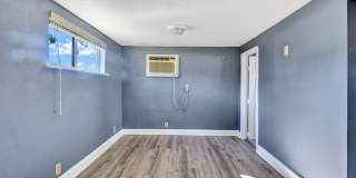 912 S Armstrong st./ 731 W. Hull ave. Gallery 8