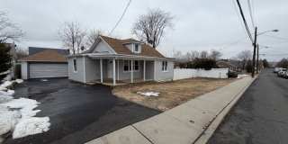 37 Quaid St Gallery 1