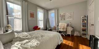 Perfect Apt: Modern, Sunny & Spacious!  Apt in The Perfect Location near BU Campus with Heat and Hot Water Included Gallery 12