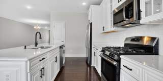 41956 PICKWICK MILL Terrace Gallery 6