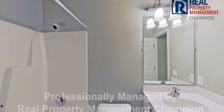 3 BD/2BA in Azalea Trace - Students Welcome Gallery 17