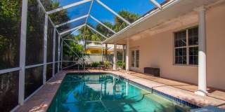 2225 Seaside Street Gallery 25