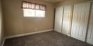 Beautiful 4 Bedroom 2 Bathroom Singe Story House!! Gallery 9