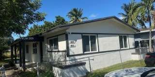 11530 NE 12th Ave Gallery 1