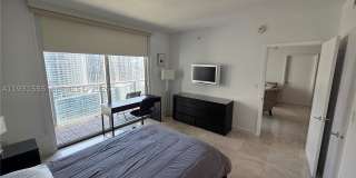 500 Brickell Ave Gallery 20