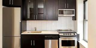 447 E 9th St Gallery 1