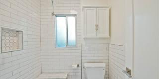 1639 Redcliff Gallery 13