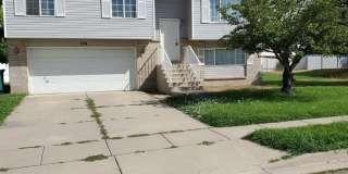 4 Bedroom House in Clearfield Gallery 1