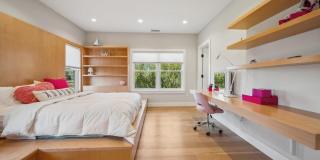 102 & 92 Dune Road Gallery 28
