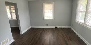 Amazing 6 Bedroom 2 Bathroom home with dual driveways Gallery 18