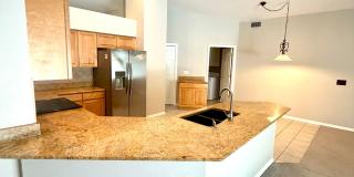 Beautiful 3 Bedroom 2 Bathroom Pool Home in Valrico! Beautiful 3 Bedroom 2 Bathroom Pool Home in Valrico! Gallery 4