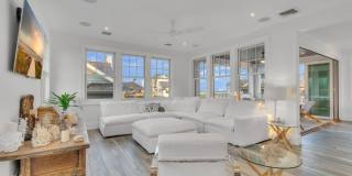 985 Ocean Avenue Gallery 21