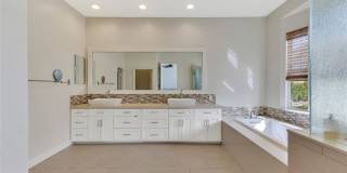 12826 Via Donatello Gallery 27