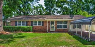 1621 Cloverdale Drive Gallery 1