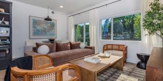 The Clara Gallery 18