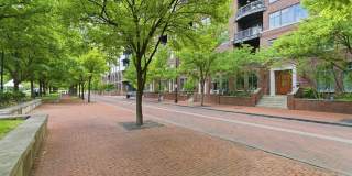 250 Daniel Burnham Square Gallery 38