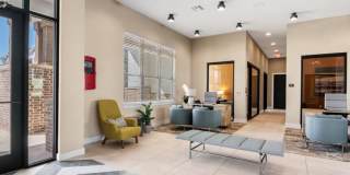 Coronado on Briarwood Gallery 5