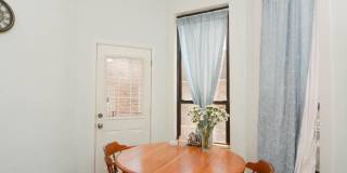 2347 24th Pl. Gallery 10