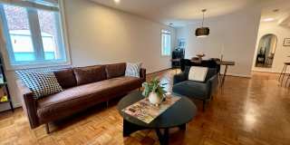 Gorgeous 2-Bed/2-Bath Condo in the Heart of Old City! Available August 1st! Gallery 6