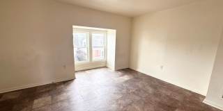 4 Bedroom 1 Bathroom w/Garage in York City! Gallery 27
