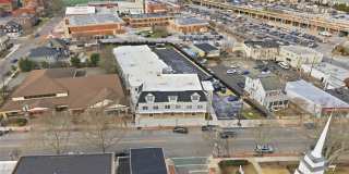 180 Deer Park Avenue Gallery 20