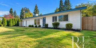 Spacious 3-Bedroom Home with Bonus Room, Fireplace & Expansive Patio Spacious 3-Bedroom Home with Bonus Room, Fireplace & Expansive Patio Gallery 1