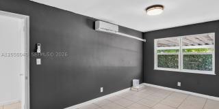 2513 NE 33rd Ave Gallery 8