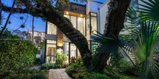 310 SE 11th Ave 310 SE 11th Ave Gallery 12