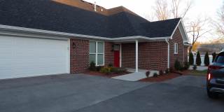 406 Eagle Pointe Dr Gallery 1