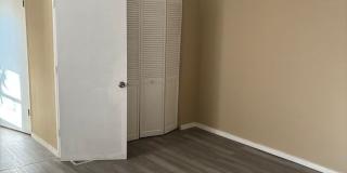 3937 Iowa Avenue Gallery 8