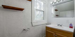 Beautifully Updated 4-Bedroom Home in the Heart of Ypsilanti Beautifully Updated 4-Bedroom Home in the Heart of Ypsilanti Gallery 18