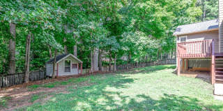 Charming 3 Bedroom Home Gallery 29