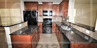 Beautiful 3-bedroom, 2-bathroom home with a 2-car garage now available for rent! Gallery 8