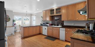 60 Goleta Avenue Gallery 17