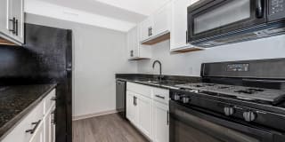 Hilltop Apartments Gallery 16