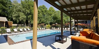 555 Mansell Gallery 19