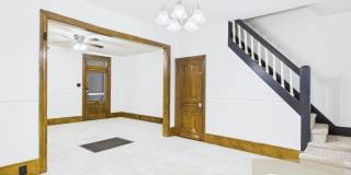 Dallastown School! 3 Bed, 1 Bath Home with Fenced in Yard! Gallery 1