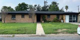 305 W Walnut Avenue Gallery 1