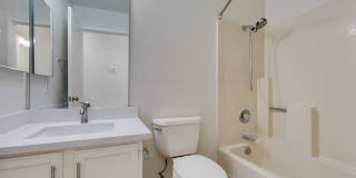 Charming 3-Bedroom Home with Covered Patio Gallery 31