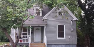 4 Bedroom House, close to downtown and 3 3 campus's 4 Bedroom House, close to downtown and 3 3 campus's Gallery 1