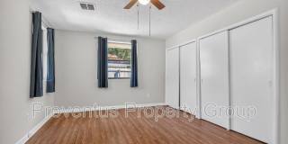 8 Manor Drive Gallery 57