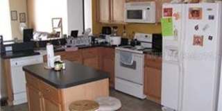 136 Grantham Drive, Davenport Gallery 9