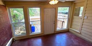 3 Bed, 1 Bath Home in NW OKC Close to Plaza District Gallery 23