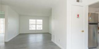 1815 Michigan Avenue Unit C - 1 Gallery 4