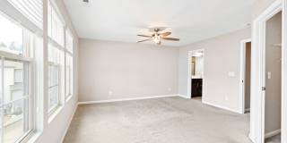 Modern Elegance in Brightleaf: 3-Bedroom Townhouse with Amenities Galore Gallery 25