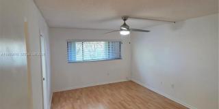 8065 SW 107th Ave Gallery 9