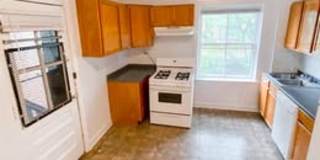 1625 Ridge Avenue Gallery 8