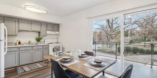 Oaks at Oxon Hill Gallery 1